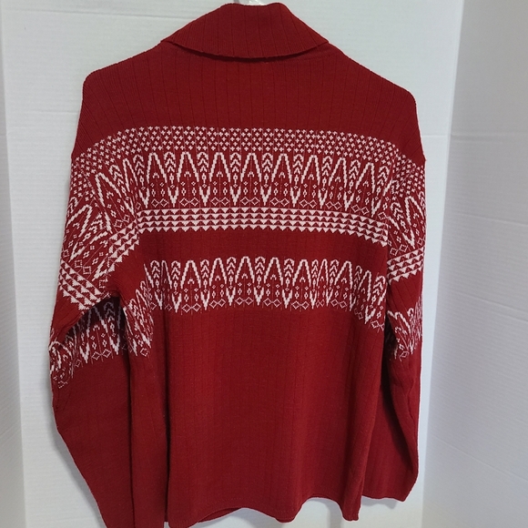 BOUNDARY WATERS RED SWEATER WITH SNOWFLAKES HELLO WINTER SKI READY AVANTGARDE - Picture 2 of 2